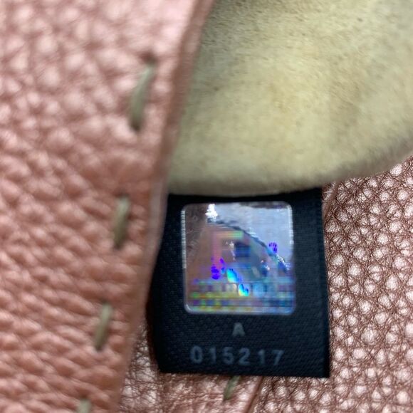 Auth Fendi Selleria Metallic Rose Grained Leather Mamma Baguette Shoulder Bag - Picture 14 of 17